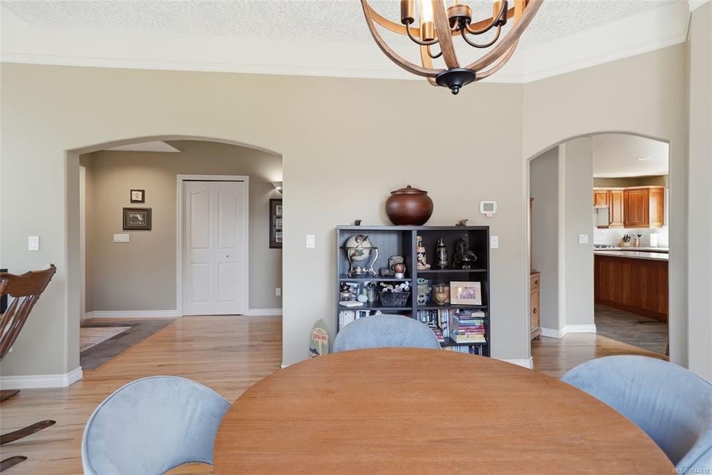 1096 Aery View Way, French Creek, BC, V9P 2N9 - 27