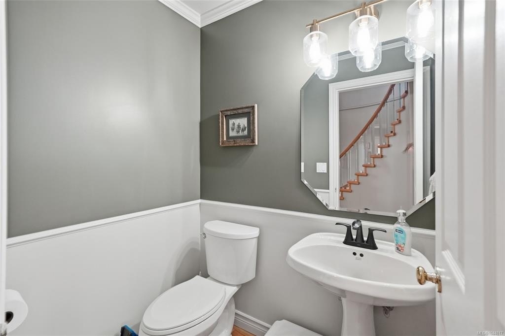 1096 Aery View Way, French Creek, BC, V9P 2N9 - 40