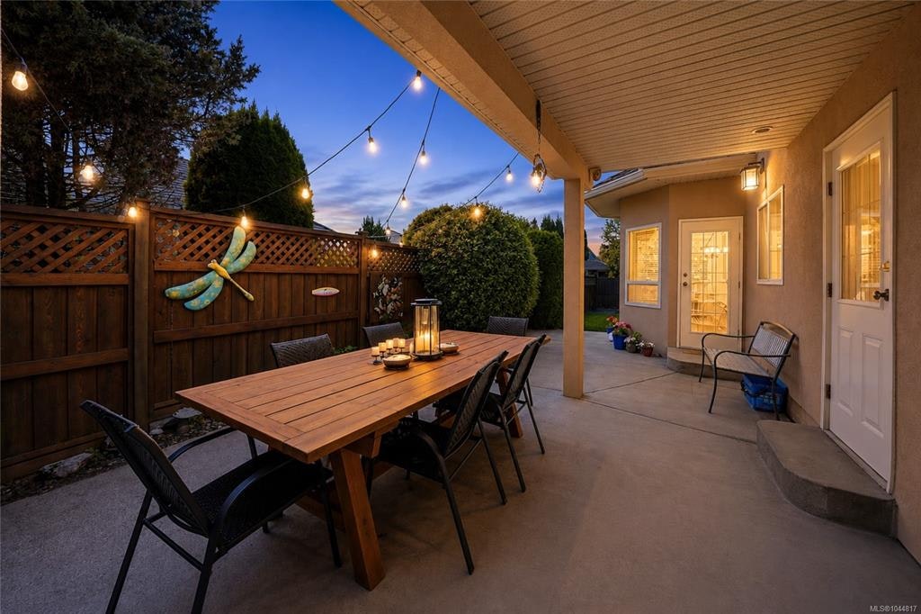 1096 Aery View Way, French Creek, BC, V9P 2N9 - 4