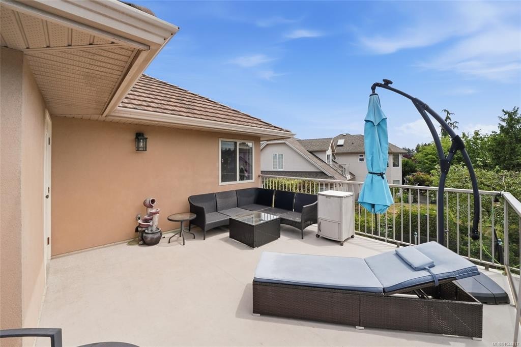 1096 Aery View Way, French Creek, BC, V9P 2N9 - 57