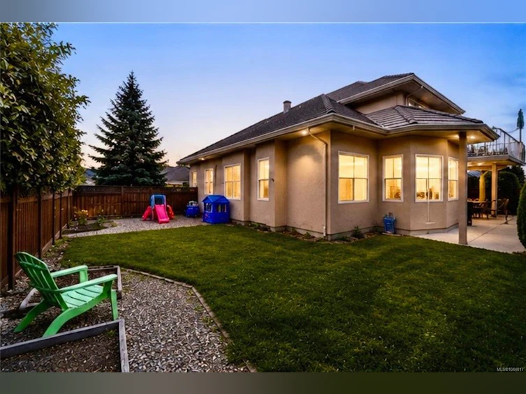 1096 Aery View Way, French Creek, BC, V9P 2N9 - 73