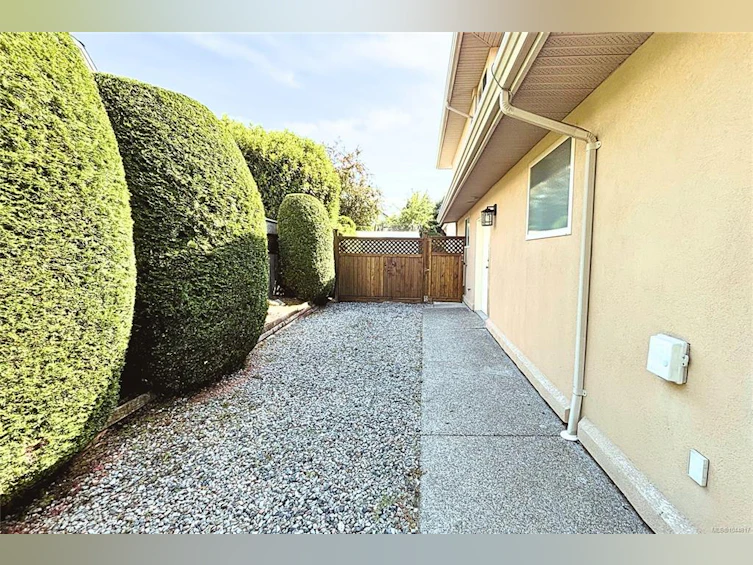 1096 Aery View Way, French Creek, BC, V9P 2N9 - 65