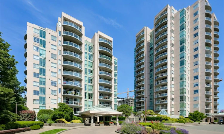 708-1010 View Street