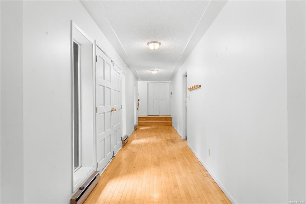 395 Lyngail Place - 5
