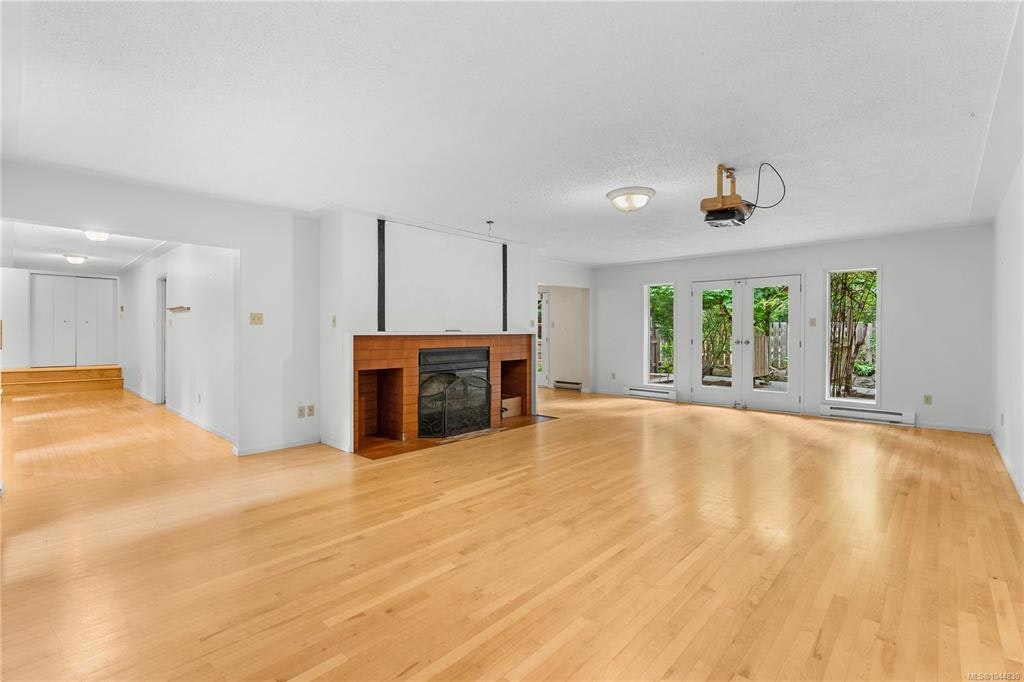 395 Lyngail Place, Gabriola Island, BC, V0R 1X1 - 6