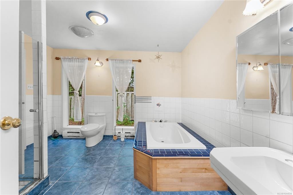 395 Lyngail Place, Gabriola Island, BC, V0R 1X1 - 19
