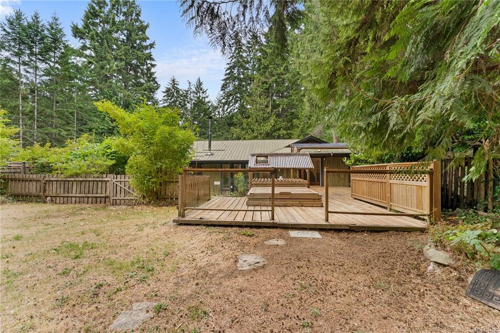 395 Lyngail Place, Gabriola Island, BC, V0R 1X1 - 38