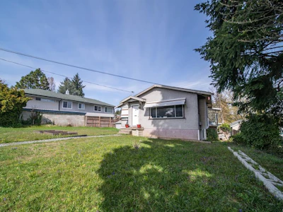 611 First Street - 2
