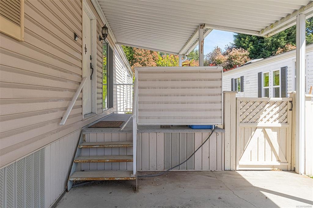 23-7583 Central Saanich Road, Central Saanich, BC, V8M 2B6 - 8