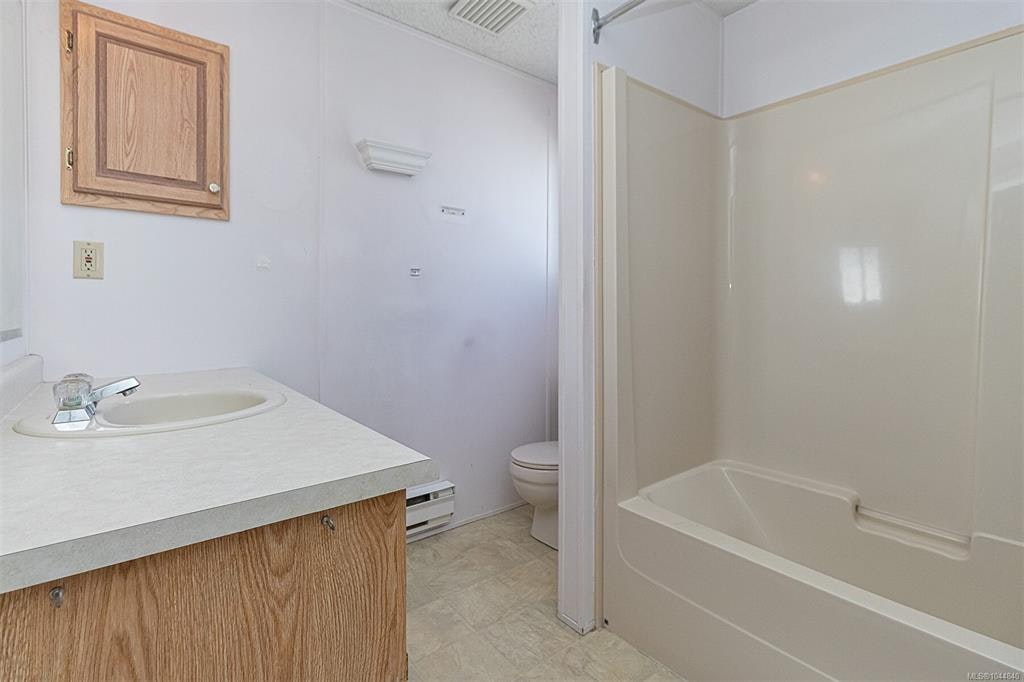 23-7583 Central Saanich Road, Central Saanich, BC, V8M 2B6 - 22