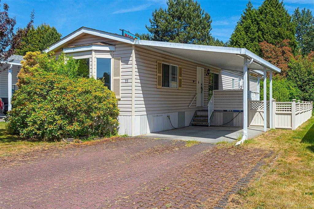 23-7583 Central Saanich Road, Central Saanich, BC, V8M 2B6