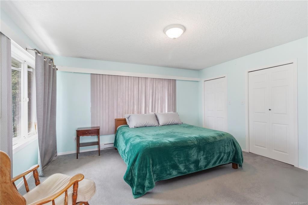 863 Parklands Drive, Esquimalt, BC, V9A 4L6 - 13