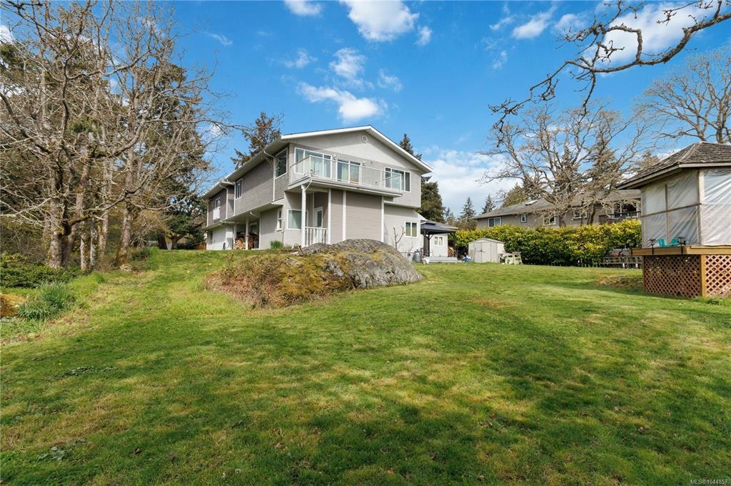 863 Parklands Drive, Esquimalt, BC, V9A 4L6 - 30