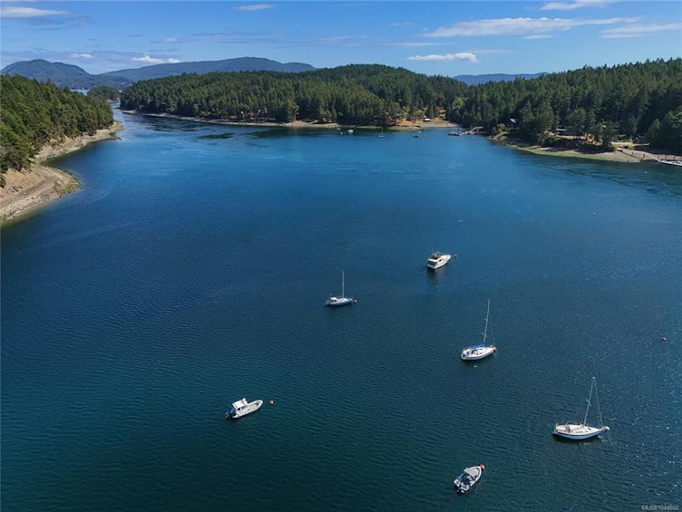 774&776 Steward Drive, Mayne Island, BC, V0N 2J2 - 13