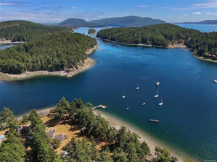 774&776 Steward Drive, Mayne Island, BC, V0N 2J2 - 11