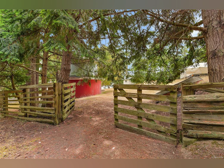 774&776 Steward Drive, Mayne Island, BC, V0N 2J2 - 26