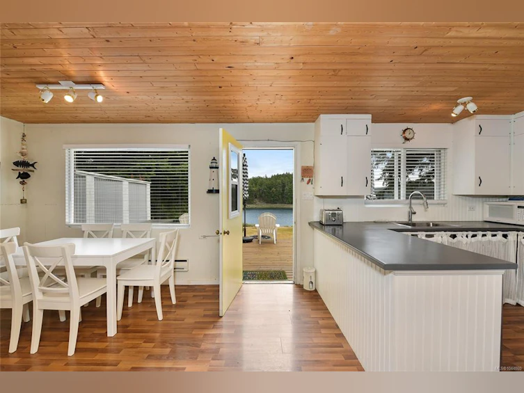 774&776 Steward Drive, Mayne Island, BC, V0N 2J2 - 34