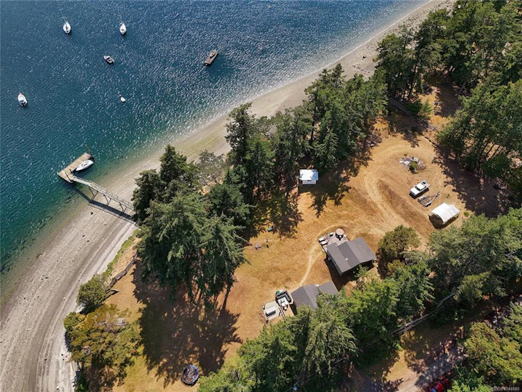 774&776 Steward Drive, Mayne Island, BC, V0N 2J2
