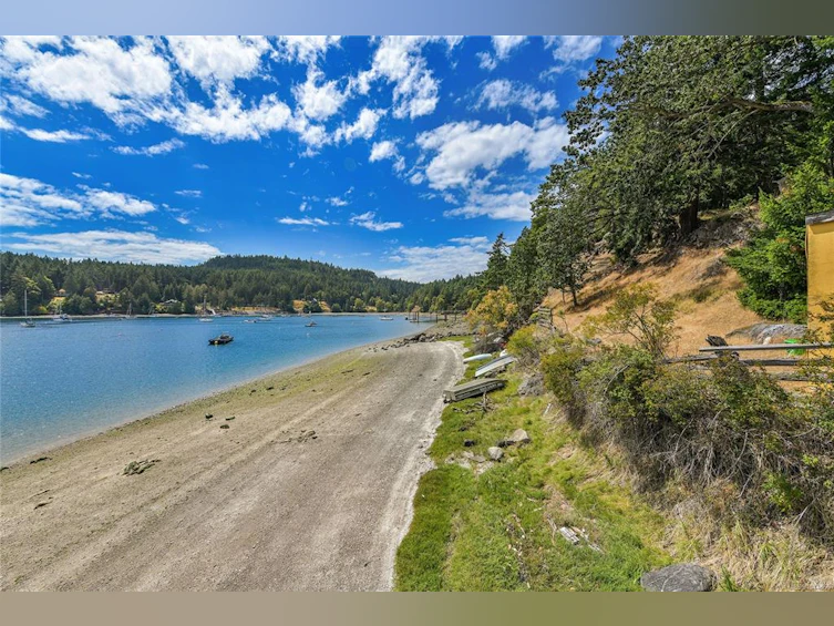 774&776 Steward Drive, Mayne Island, BC, V0N 2J2 - 16