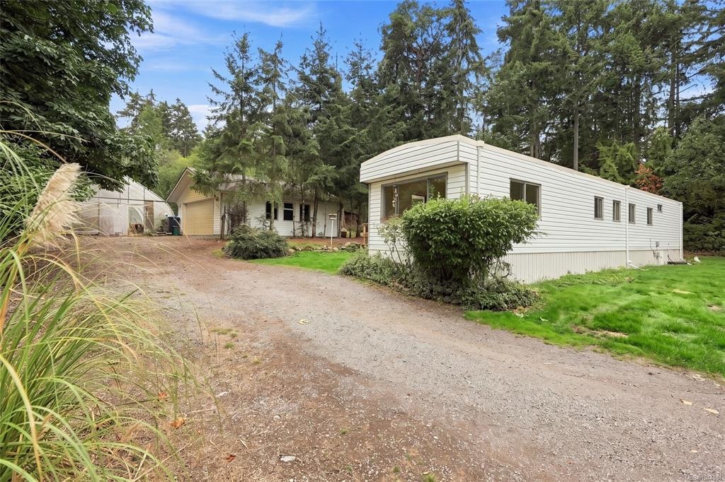 470 Fourneau Way - 2