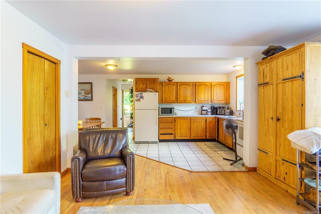 269 Matterson Drive, Ucluelet, BC, V0R 3A0 - 33