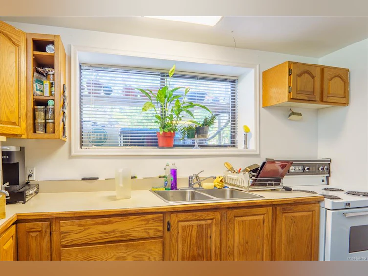 269 Matterson Drive, Ucluelet, BC, V0R 3A0 - 48