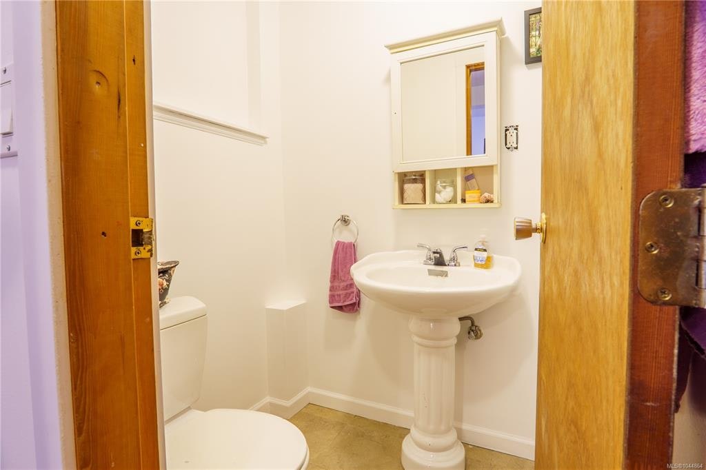 269 Matterson Drive, Ucluelet, BC, V0R 3A0 - 45