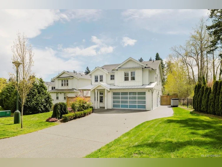 30 Jedburgh Road, View Royal, BC, V9B 6N7 - 3