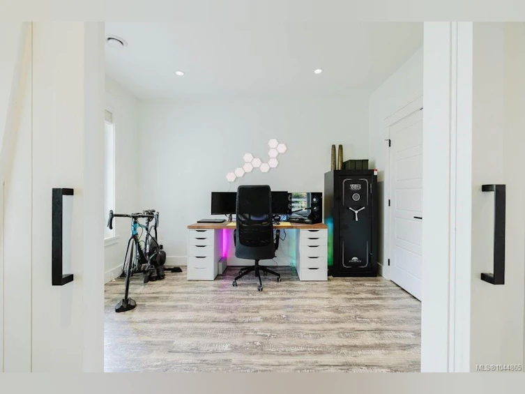 30 Jedburgh Road, View Royal, BC, V9B 6N7 - 25