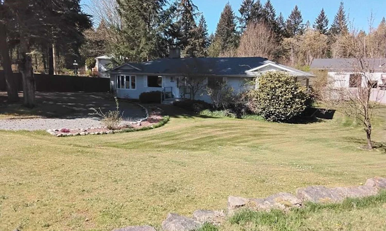 4759 Yellow Point Road