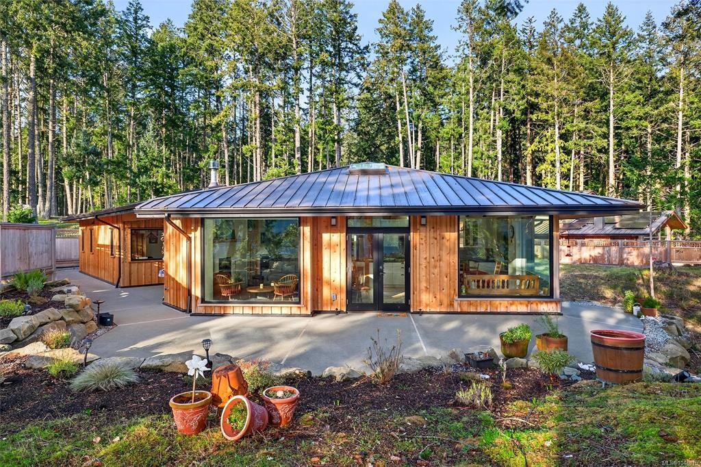 177 Maracaibo Lane, Salt Spring Island, BC, V8K 1S6