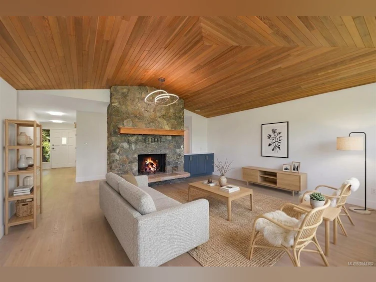 109-2829 Arbutus Road, Saanich, BC, V8N 5X5 - 9