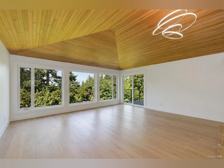 109-2829 Arbutus Road, Saanich, BC, V8N 5X5 - 10