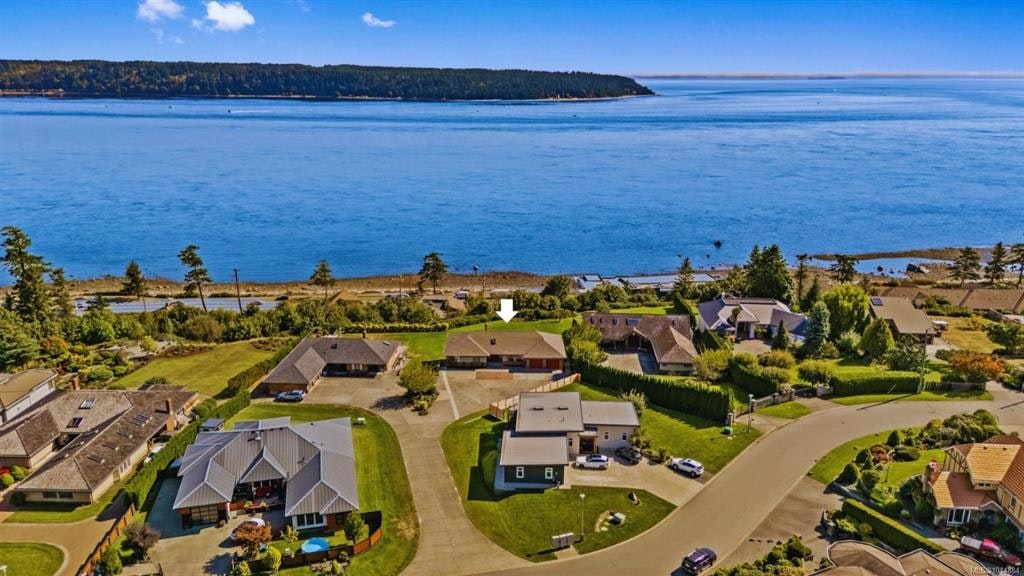 513 Ash Street, Campbell River, BC, V9W 5L8