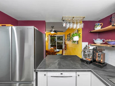 102-1223 Johnson Street - 2