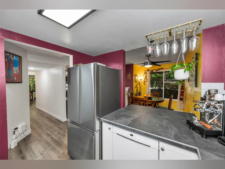 102-1223 Johnson Street, Victoria, BC, V8V 3N9 - 15