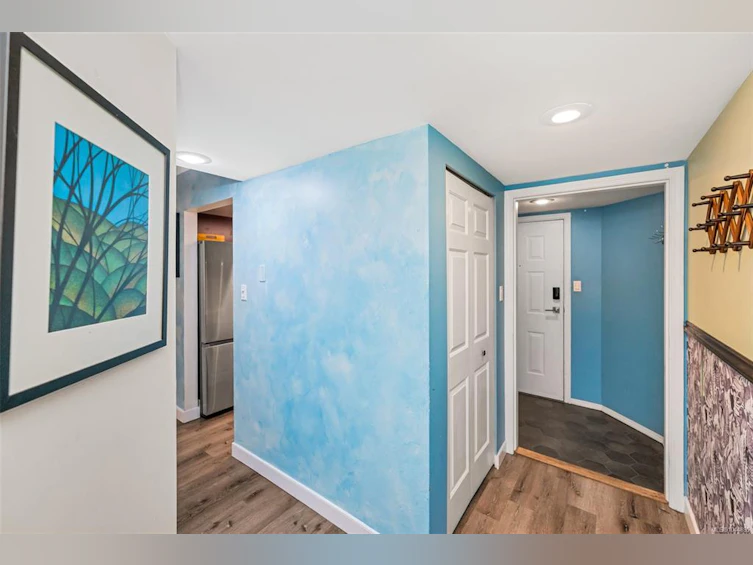 102-1223 Johnson Street, Victoria, BC, V8V 3N9 - 23