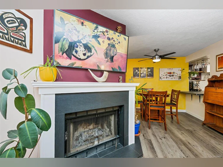 102-1223 Johnson Street, Victoria, BC, V8V 3N9 - 4