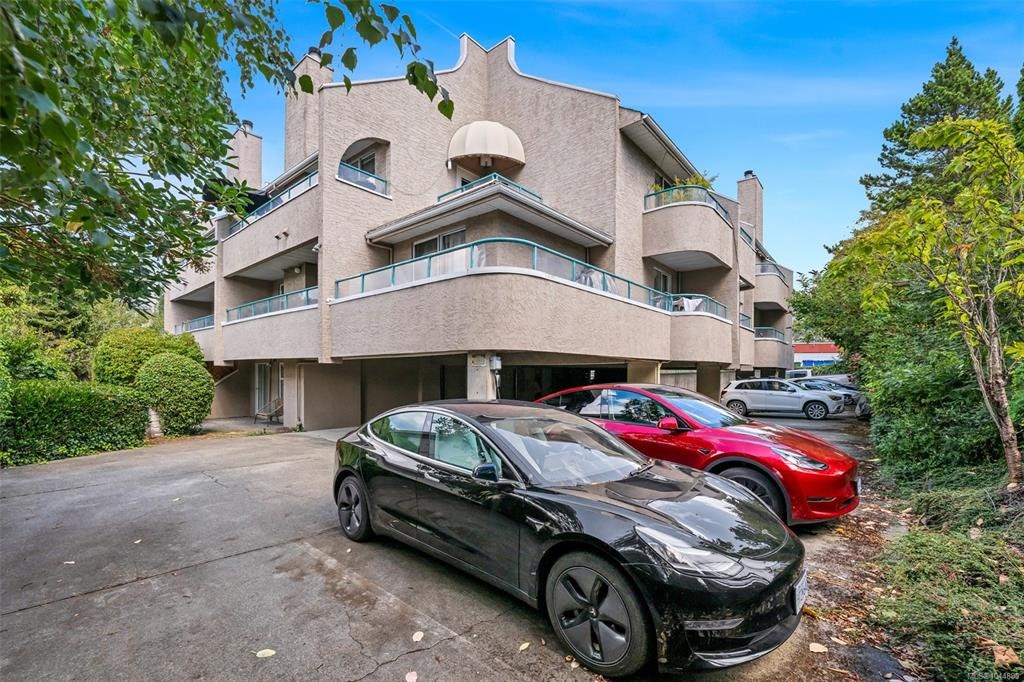 102-1223 Johnson Street, Victoria, BC, V8V 3N9 - 8