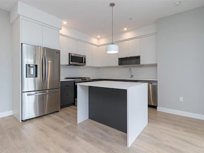 606-967 Whirlaway Crescent - 5