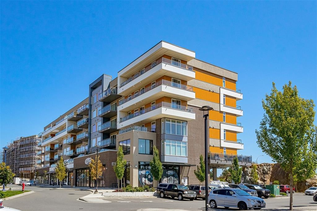 606-967 Whirlaway Crescent, Langford, BC, V9B 6W6