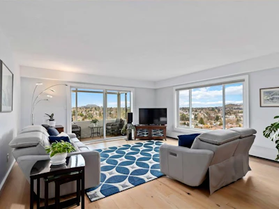 501-2920 Cook Street - 3