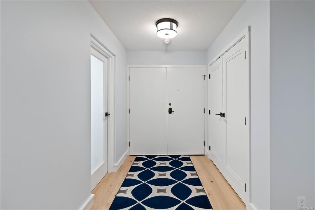 501-2920 Cook Street, Victoria, BC, V8T 3S7 - 4