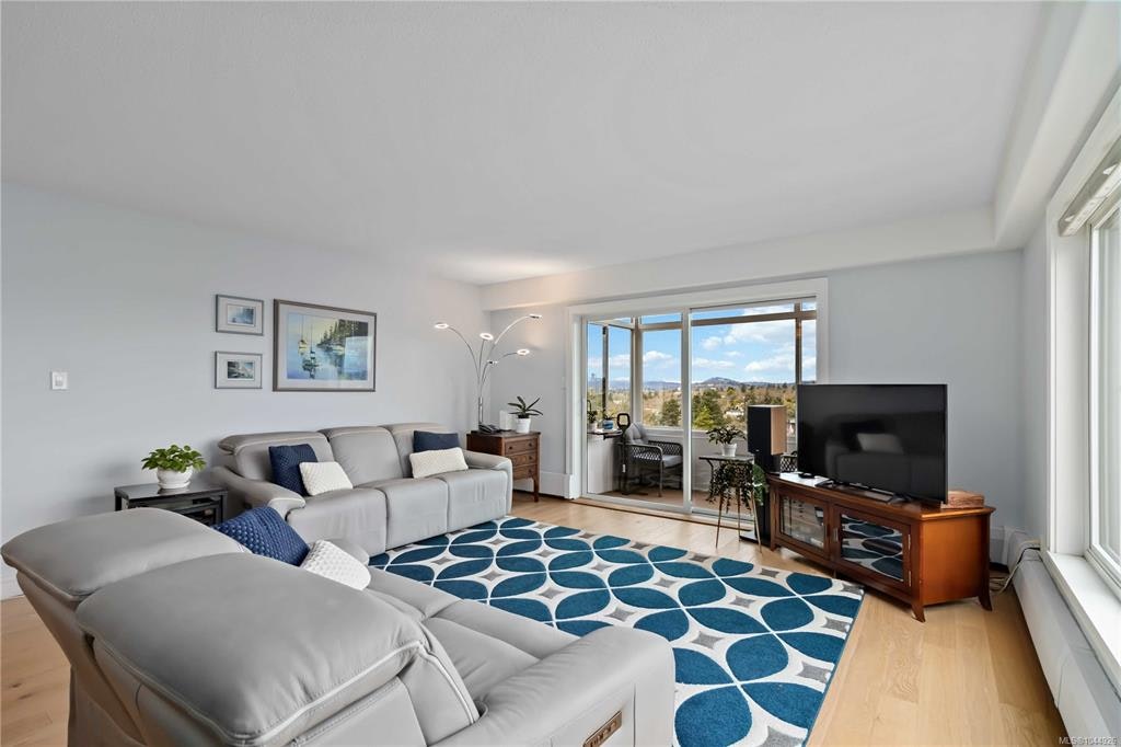 501-2920 Cook Street, Victoria, BC, V8T 3S7 - 7