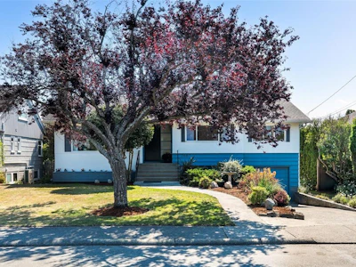 2667 Dunlevy Street - 2