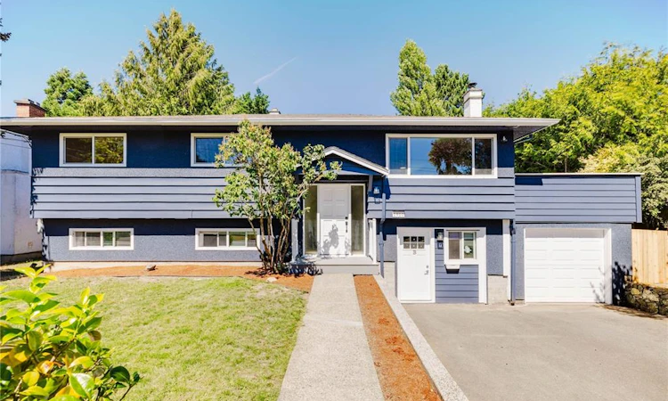 1910 San Rafael Crescent