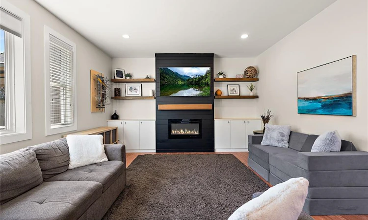 2167 Pyrite Drive