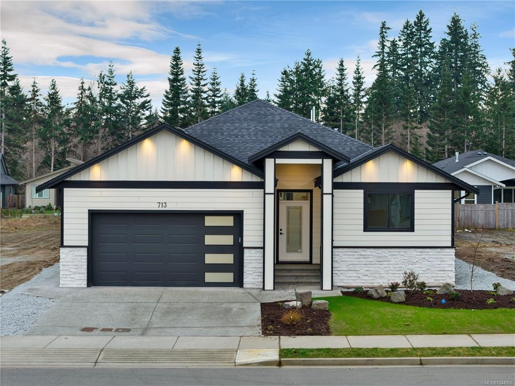713 Beaver Creek Boulevard, Campbell River, BC, V9W 0B6