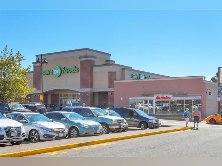 204-9725 Fourth Street, Sidney, BC, V8L 2Y8 - 26