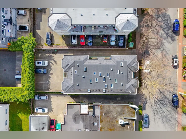 204-9725 Fourth Street, Sidney, BC, V8L 2Y8 - 19